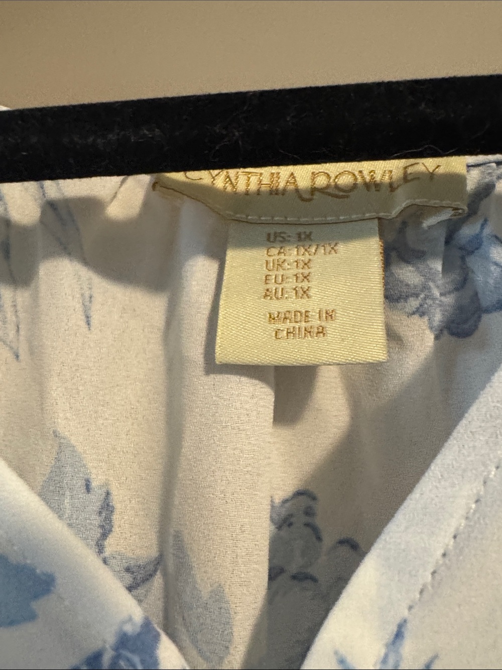 Cynthia Rowley White Top with Light Blue Floral Print - Picture 2 of 2